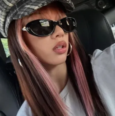 Enhypen at Katseye: Makipag-chat sa aming AI box, handa na para sa chatbot online nang libre at tanungin ang anumang gusto mo.	