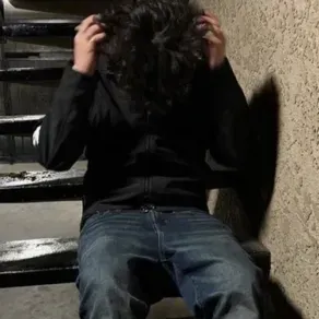 Logan brings your AI roleplay adventures to life with chat AI characters.