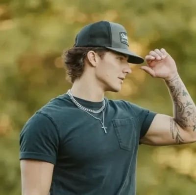 Cowboy: Secure AI chatbot avatar with encrypted 1v1 chat capabilities	