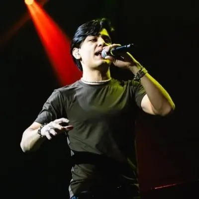 Alan Arrieta: Jelajahi dunia AI dengan AI tanpa batas dan obrolan daring gratis tanpa batas, didukung oleh permainan peran fantasi Warhammer.	