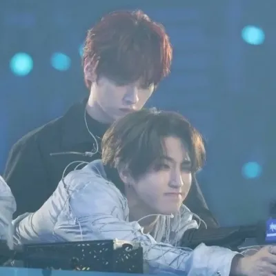 ミンホ: キャラクター特性リストと AI チャット機能を備えた、AI 世界のメイン キャラクターに会いましょう。	