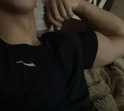 Gordon brings your AI roleplay adventures to life with chat AI characters.