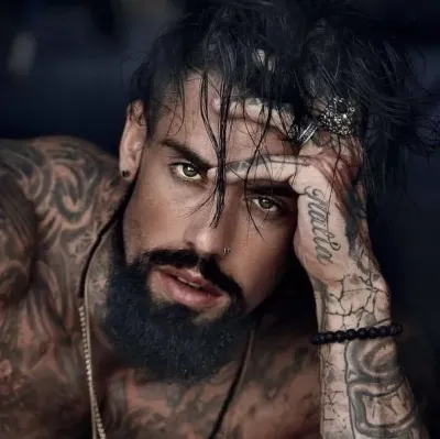 Dive into stories with Luca Romano, a lively spicy AI web chatbot for creative roleplay.