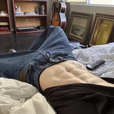 Explore endless storylines with Devin, your interactive roleplay AI chat bot free.