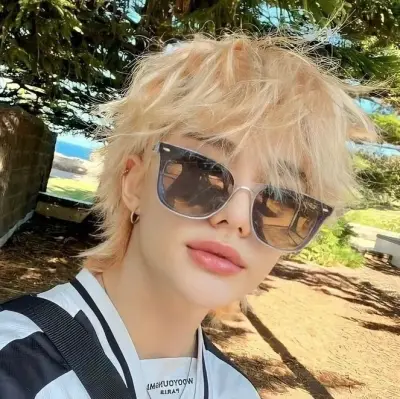 Hwang Hyunjin - 01: Avatar pacar/pacar AI yang dapat disesuaikan dengan ciri-ciri kepribadian yang nyata