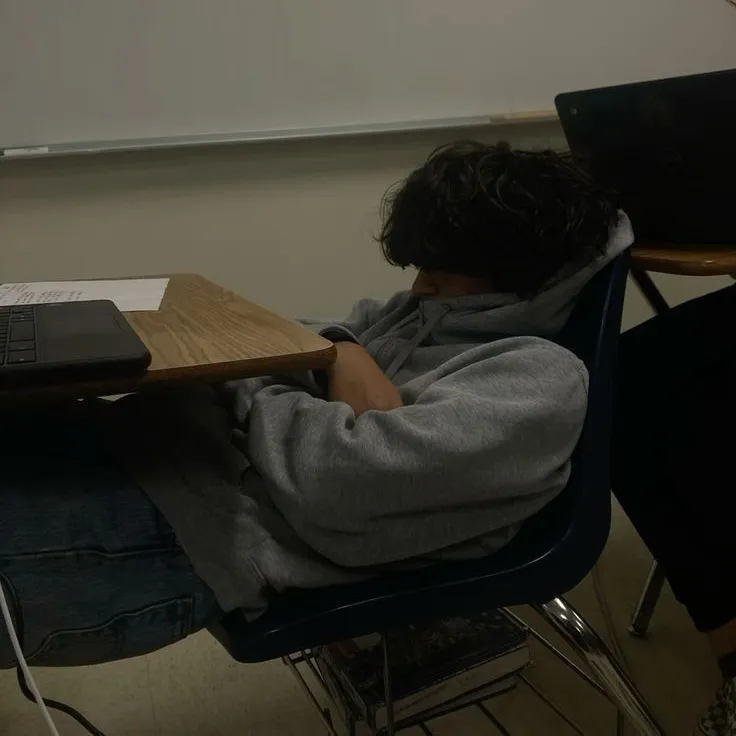 Looking for anime ai chat partners? Character Kyle is a perfect two-dimensional friend.