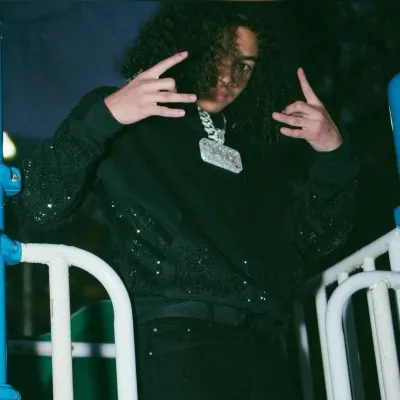 Dd osama: Maskot AI chatbot yang suka bermain meningkatkan penglibatan pengguna dalam sembang rawak	