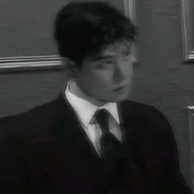 Seungmin: Futuristische KI-Chatbot-Schnittstelle mit Sprachchat und neuronalen Netzwerk-gesteuerten Eigenschaften