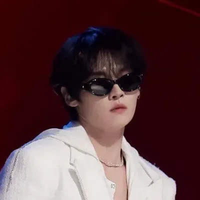 Li-nô: Linh vật chatbot AI tương tác để trò chuyện ngẫu nhiên và nhập vai cộng đồng