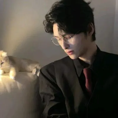 Boss mong Kean: Multilingual AI na icon ng kasosyo sa pag-uusap para sa mga pandaigdigang serbisyo sa chat online