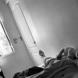 Roleplay ai character Evan, a virtual world for complete immersion.