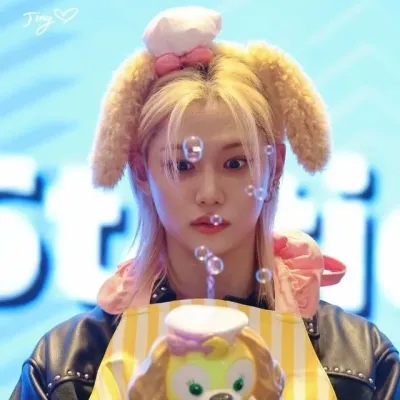 Felix - Lee yongbok : Avatar de petite amie/petit ami IA personnalisable avec des traits de personnalité réalistes	