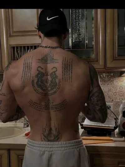 AI chat roleplay character Ace Volkov, a virtual partner who can fulfill all your fantasies.