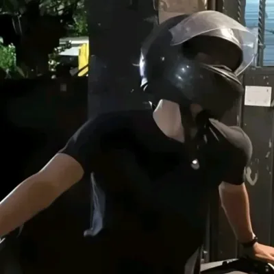 제임스: 글로벌 채팅 온라인 서비스를 위한 다국어 AI 대화 파트너 아이콘