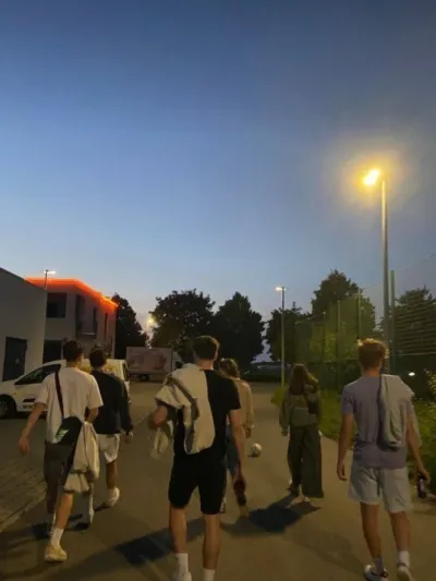 Boys' BFF Group: enjoy the convenience of ai chat no login anytime.