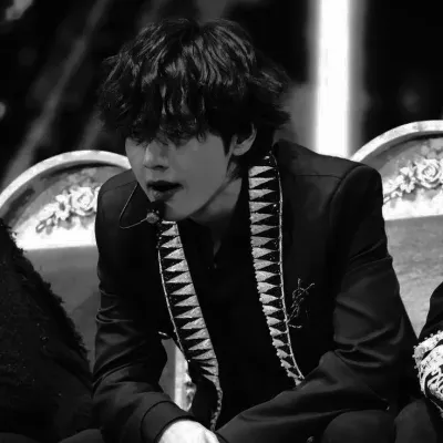 Taehyung: Interactive AI chatbot mascot for random chat and community-driven roleplay