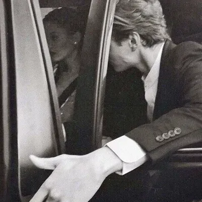 Enjoy a seamless experience as you chat with character ai like Grayson Hawthorne.