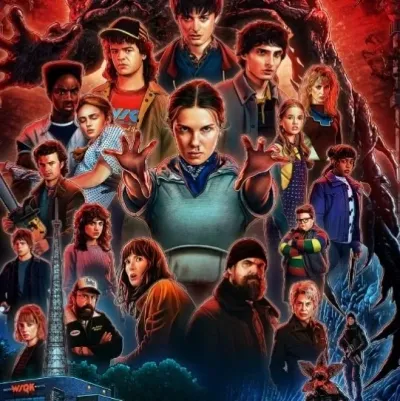 Stranger things : Interface de chatbot IA futuriste avec chat vocal et fonctionnalités pilotées par réseau neuronal