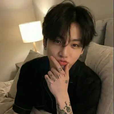 Jungkook, ton petit ami : Avatar de petite amie/petit ami IA personnalisable avec des traits de personnalité réalistes