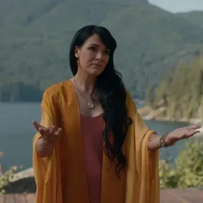 Meet CHARLOTTE MATTHEWS, a unique AI RP chat bot free ready to roleplay anytime.