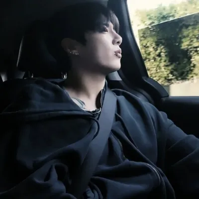 Jeon Jungkook: Meet your new online friends in our chatboxai, the best free ai chatbot with deep ai chat capabilities.	