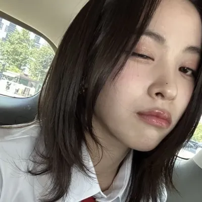 류진: 지금 당장 무료 채팅을 위해 soulgen과 ifreechat 기능이 탑재된 매력적인 AI 캐릭터와 AI 대화를 나눠보세요.	