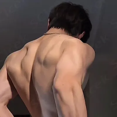 Uncle Zeyn: Playful AI chatbot mascot enhancing user engagement in random chats