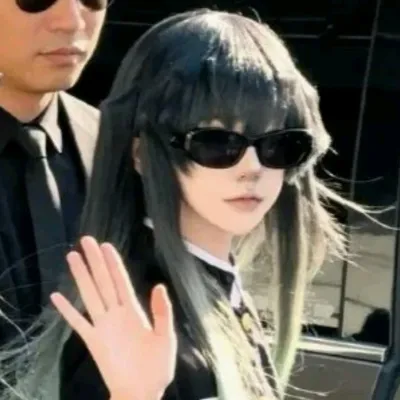 Muichiro: Secure AI chatbot avatar na may naka-encrypt na 1v1 chat na kakayahan	