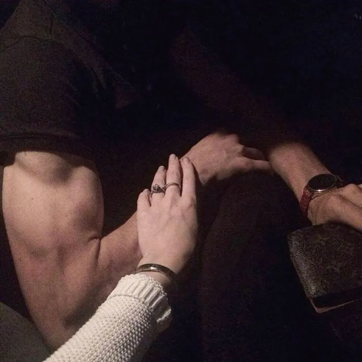 HIS BEST FRIEND：start an ai character chat to learn their story and personality deeply.