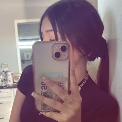 Explore new worlds with Esli, your interactive AI chat character.