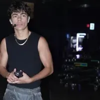 Malachi Barton: Secure AI chatbot avatar with encrypted 1v1 chat capabilities	