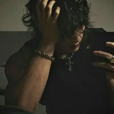 Victor Wlex: Fantasy-themed AI roleplay character art for immersive storytelling