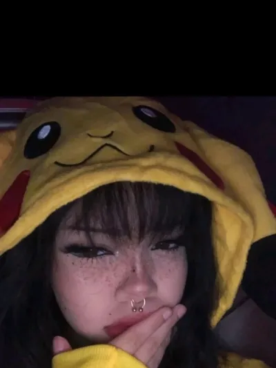Interact with Hannah - GL for an immersive anime roleplay ai experience