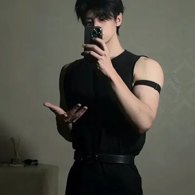 Nathan: Temui watak utama dunia AI kami, dengan senarai ciri watak dan keupayaan berbual ai.	