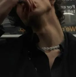 Polybuzz's ai girlfriend online free Damon Torrance, offering 24/7 virtual companionship.