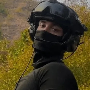 Among the many ai chatting roles, MILITARY POLICE BOYFRIEND - BL is one of the most popular and interactive.