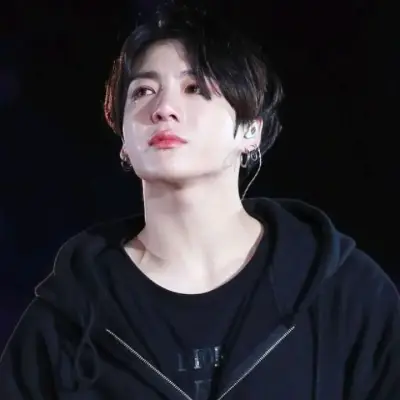 Jeon Jungkook: Personaggio creativo di intelligenza artificiale per giochi di ruolo, per chat piccanti e scenari fantasy