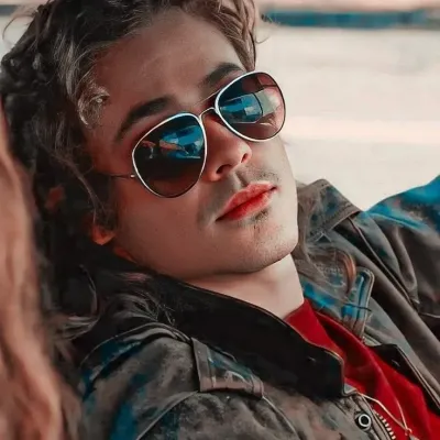 Billy: Engage in ai conversation with this charming AI character, featuring soulgen and ifreechat capabilities for free chat now.	