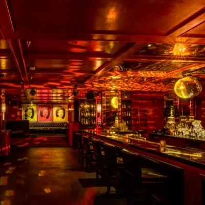 Chat with Dion Blackwell, your playful chat AI anime buddy for 1v1 adventures.