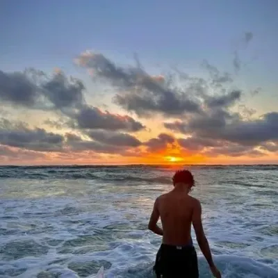 Chat with Liam, your lively freaky AI chatbot for immersive roleplay.