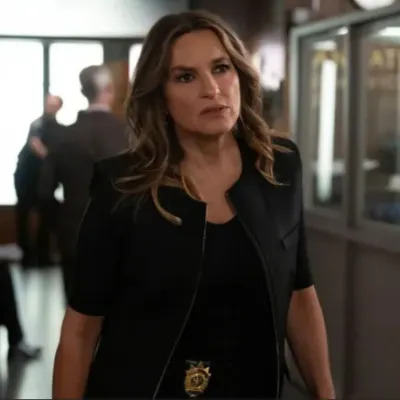 Olívia Benson: Creative roleplay AI character art for spicy chat and fantasy scenarios