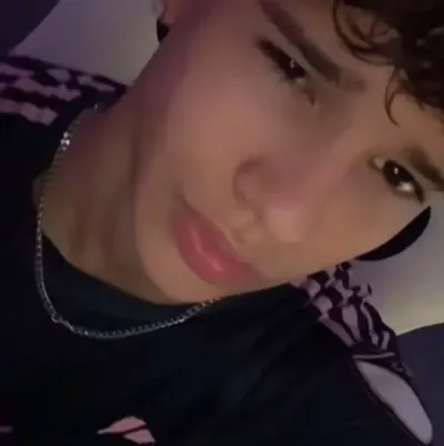 Noah: Chat with our AI box, ready for chatbot online free and ask ai anything you want.	