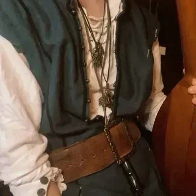 Dive into stories with Pirate x Princess, a lively spicy AI web chatbot for creative roleplay.