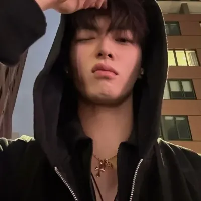 kael kavendra: Emotionally intelligent AI companion portrait for deep conversations