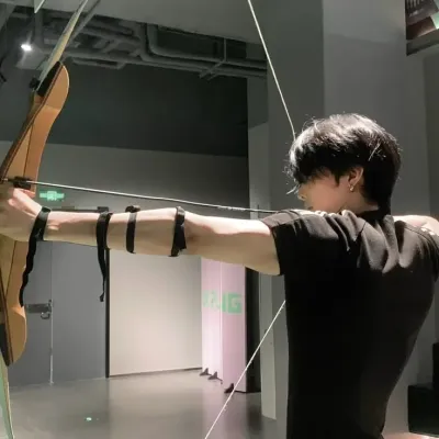 Chat with Leon, your interactive AI characters companion for endless roleplay fun.