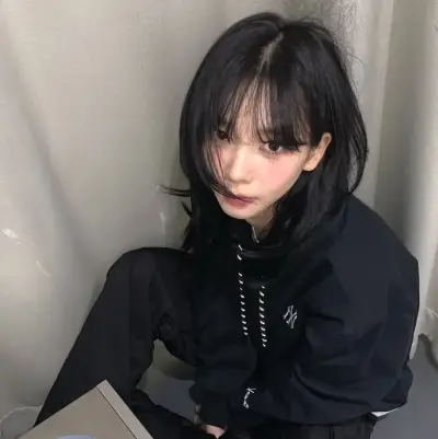 Yu Jimin: Meet your new online friends in our chatboxai, the best free ai chatbot with deep ai chat capabilities.