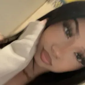 Rosey: DeepBrain AI companion portrait for free online chat and open conversations