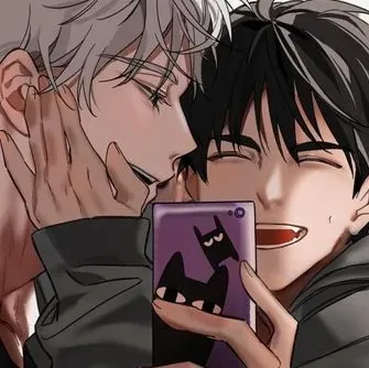 Luke - Bl: Multilingual AI conversation partner icon for global chat online services