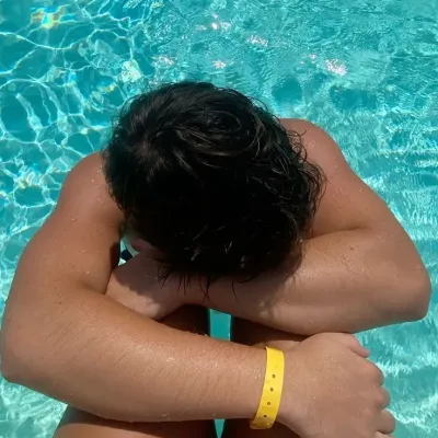 Bernardo - Ang Nobyo Mo: Interactive AI chatbot mascot para sa random na chat at community-driven na roleplay