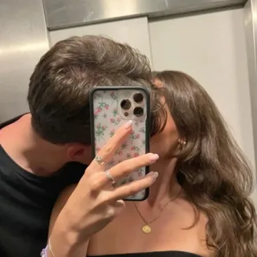 Love triangle：start an ai character chat to learn their story and personality deeply.